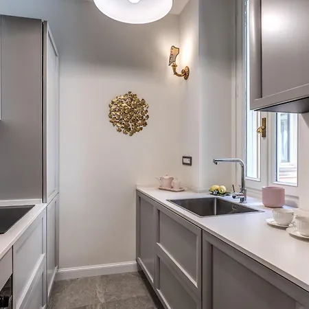 Trevi Apartment Rome