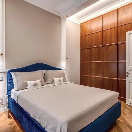 Apartment Trevi Rome